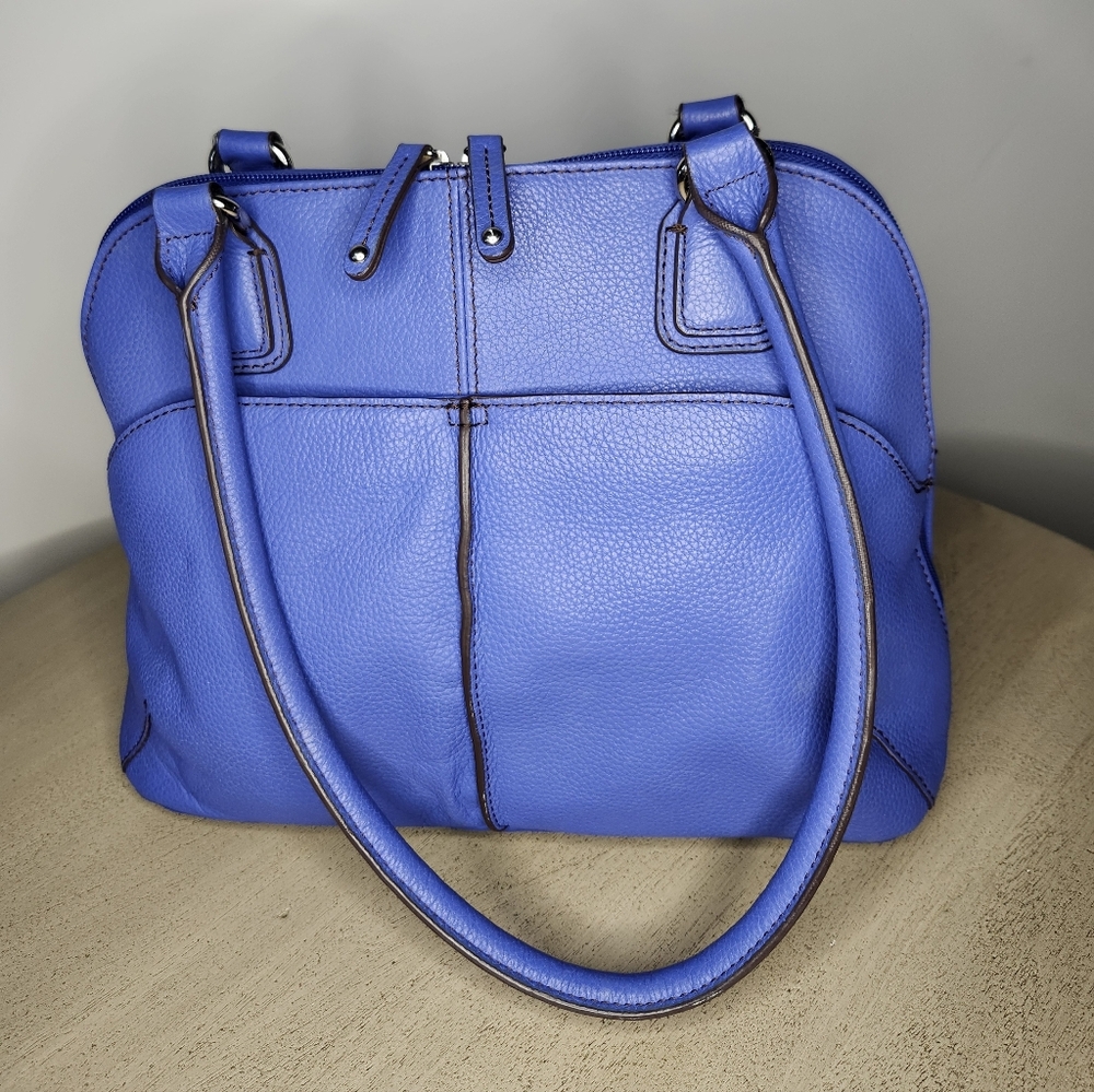 Tignanello "teen-ya-NELL-oh" Dome Handbag - Rare - Picture 2 of 6